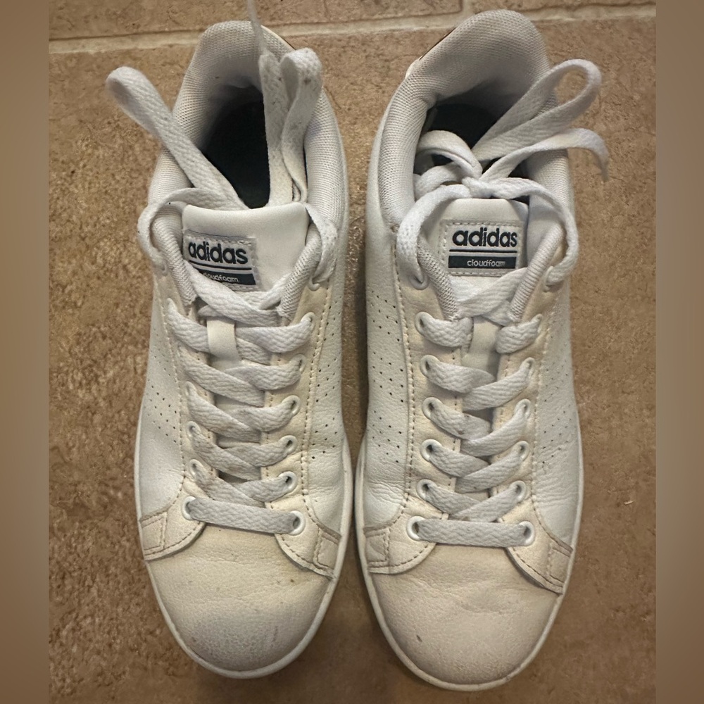 Adidas Womens Cloudfoam Advantage AW4323 White Sneakers Size 6.5